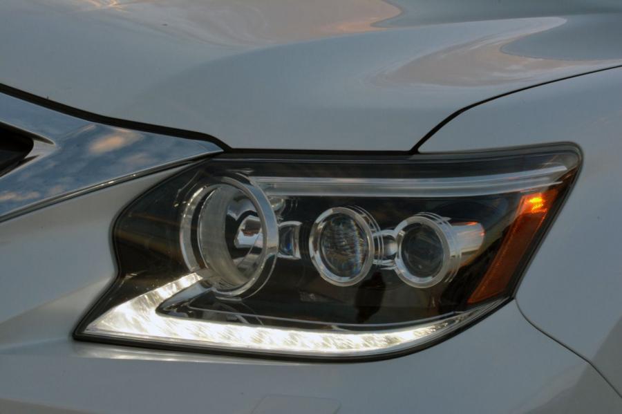  Lexus GX460 2014 года  (фото 2 из 63)